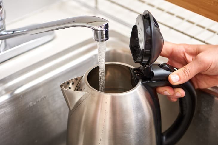 How to clean electric kettle